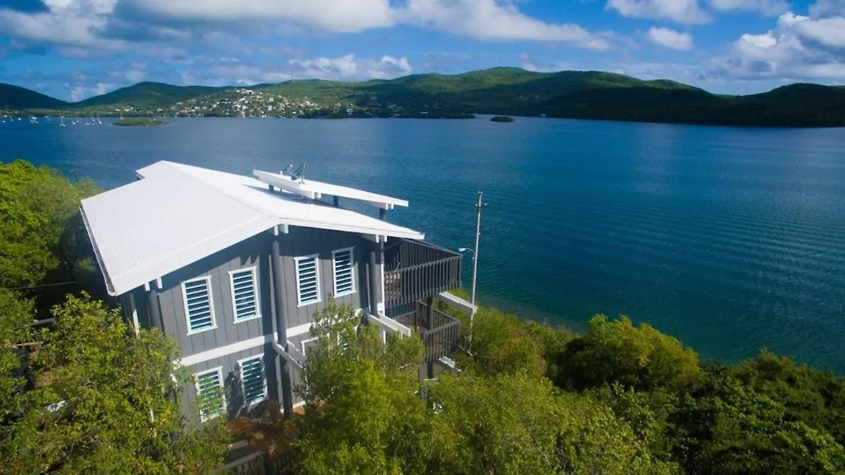 Ocean Front Villa 2 Isla Culebra